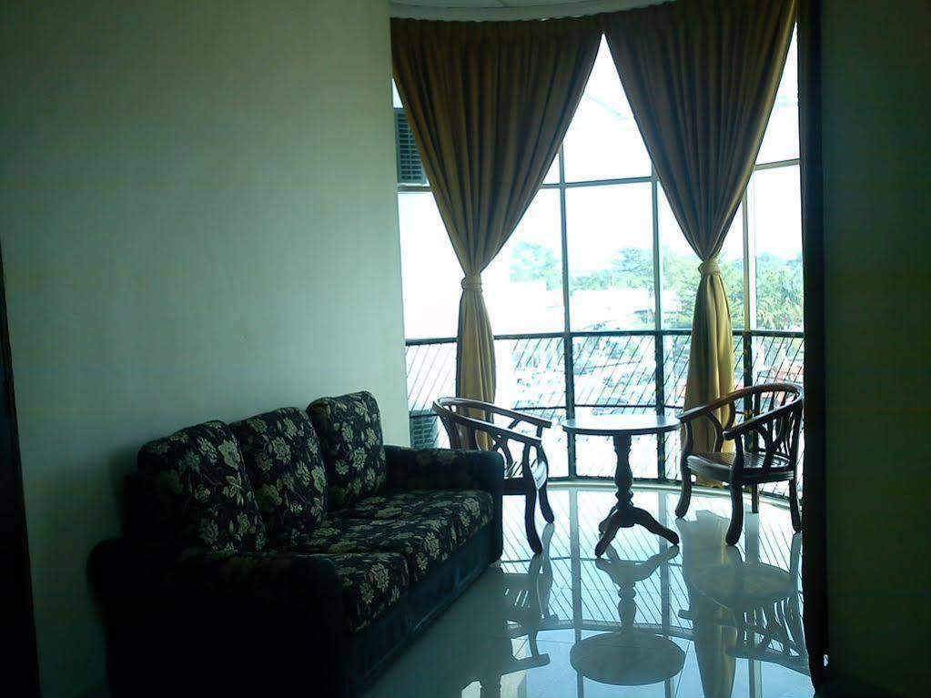 Casavilla Travellers Lodge Taiping Eksteriør bilde